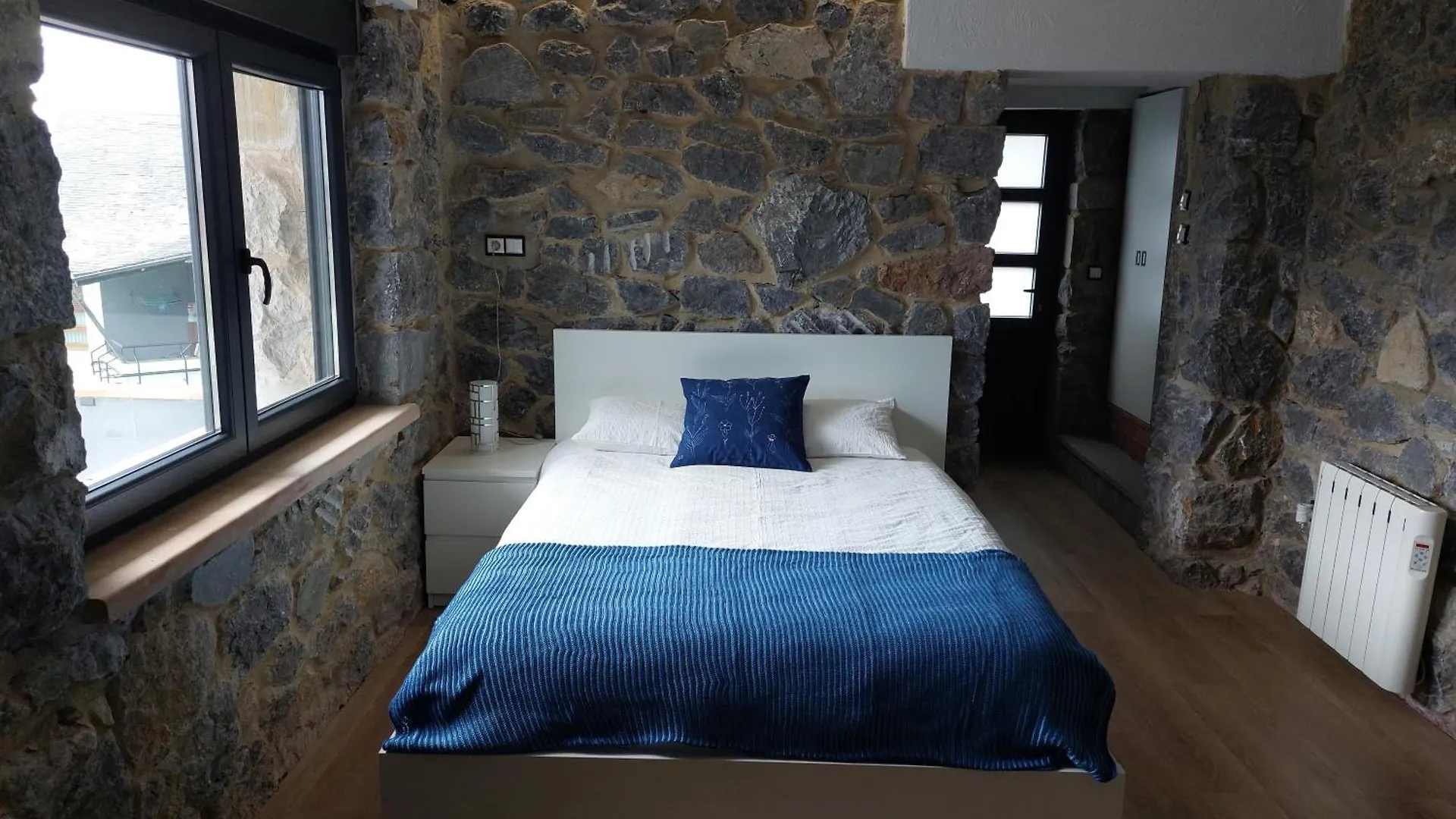 Apartamento En Pleno Corazon De Urdaibai Con Piscina Y Muy Cerca De Las Playas Elejalde 0*,